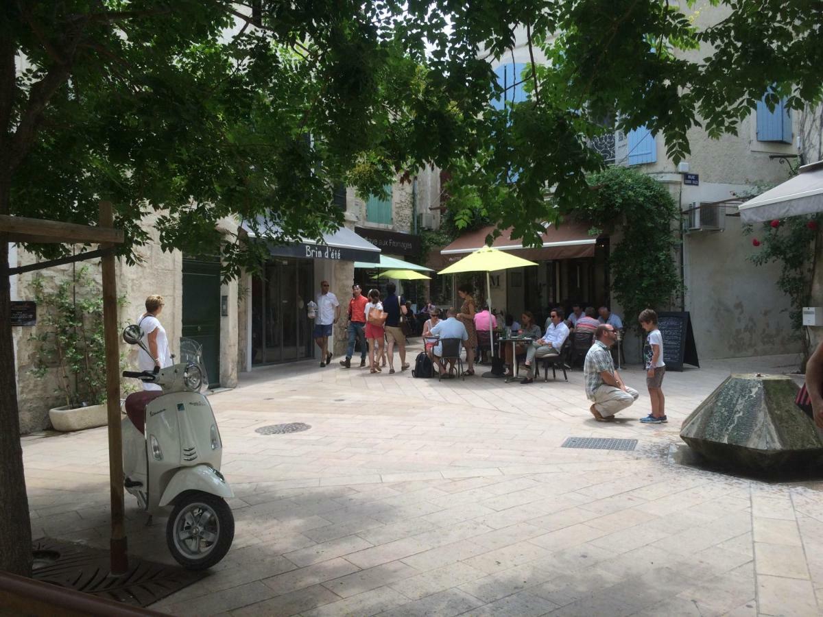 Nostradamus Saint-Rémy-de-Provence Exterior foto